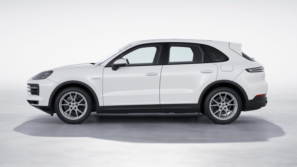 Porsche Cayenne 2024 E-Hybrid Plus Package