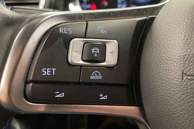 Esikatselu Volkswagen Golf 2018 GTE 1,4 TSI Plug-in-Hybrid 110 kW DSG