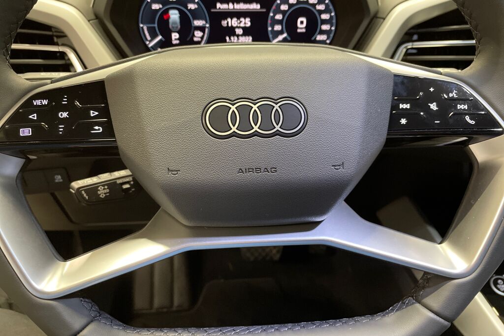 Audi Q4 e-tron 2023 35 e-tron *YKSITYISLEASING KAMPPIS* *500€ K-lATAUKSEN TUULISÄHKÖÄ*