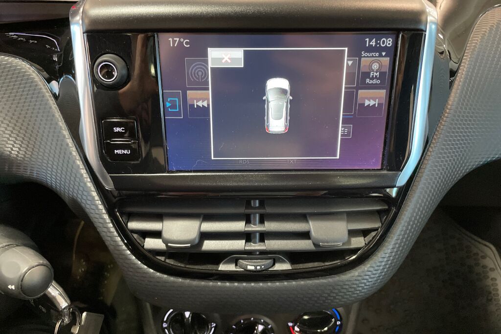 Peugeot 2008 2016 Active PureTech 110 Automaatti **Panoraamalasikatto, Vakkari,  Peruutustutka**