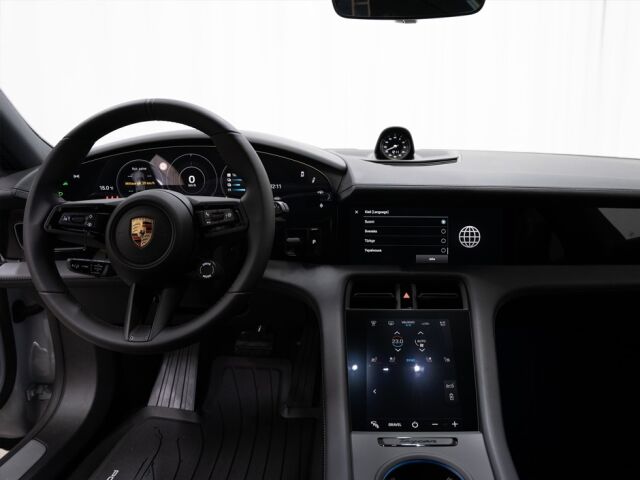Esikatselu Porsche Taycan 2023 4S Cross Turismo
