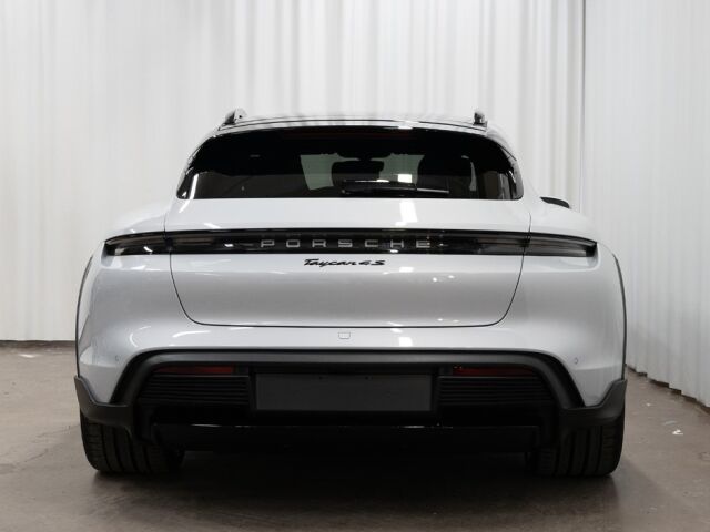 Esikatselu Porsche Taycan 2023 4S Cross Turismo