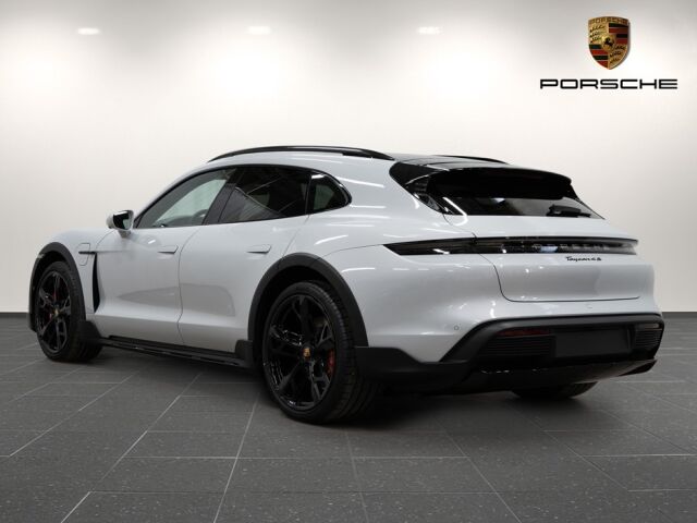Esikatselu Porsche Taycan 2023 4S Cross Turismo