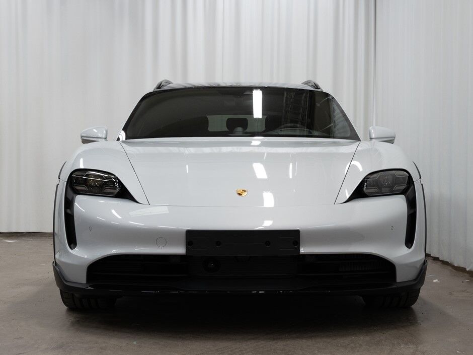Porsche Taycan 2023 4S Cross Turismo
